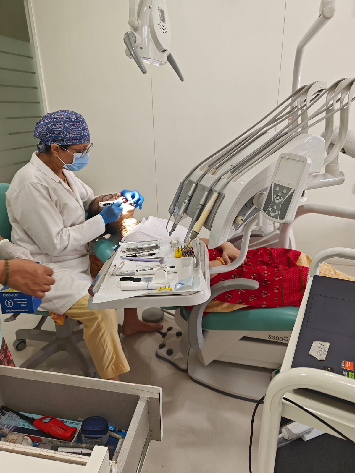 Fluoride varnish